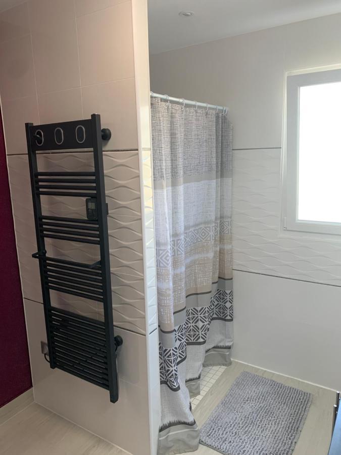 Chambre Privee/Climatisee+Tv /Petit Dejeuner Inclu/Tout Confort Nevers Buitenkant foto