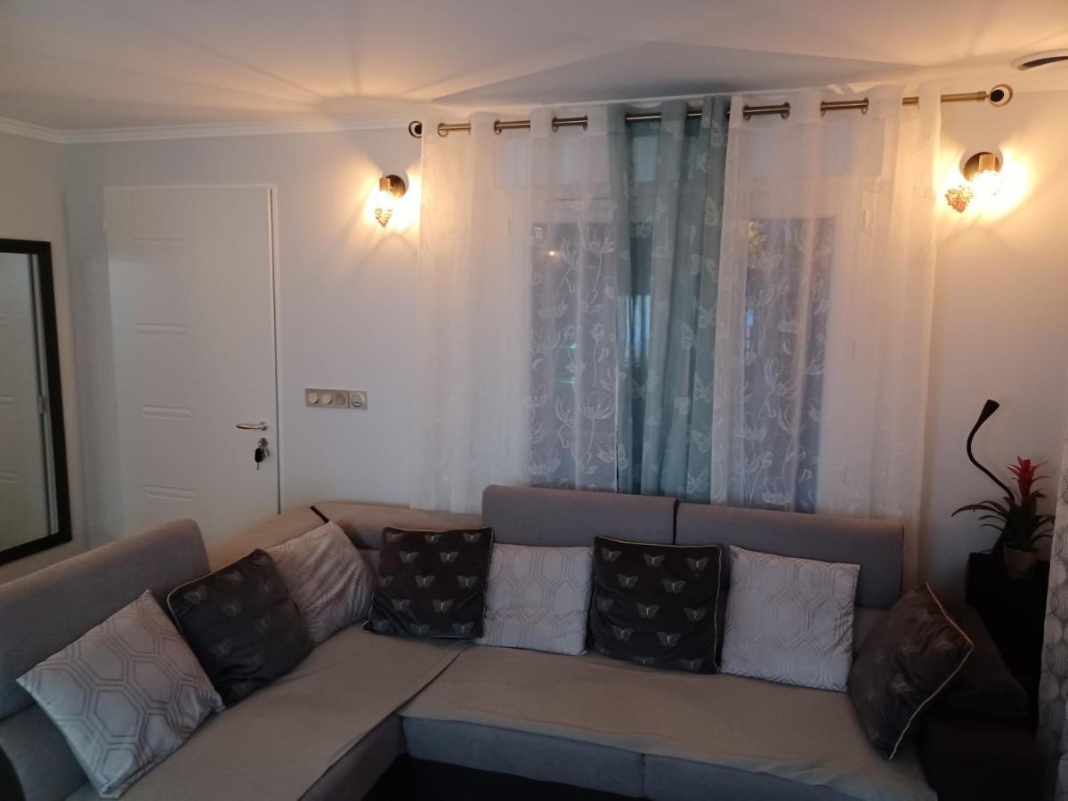 Chambre Privee/Climatisee+Tv /Petit Dejeuner Inclu/Tout Confort Nevers Buitenkant foto