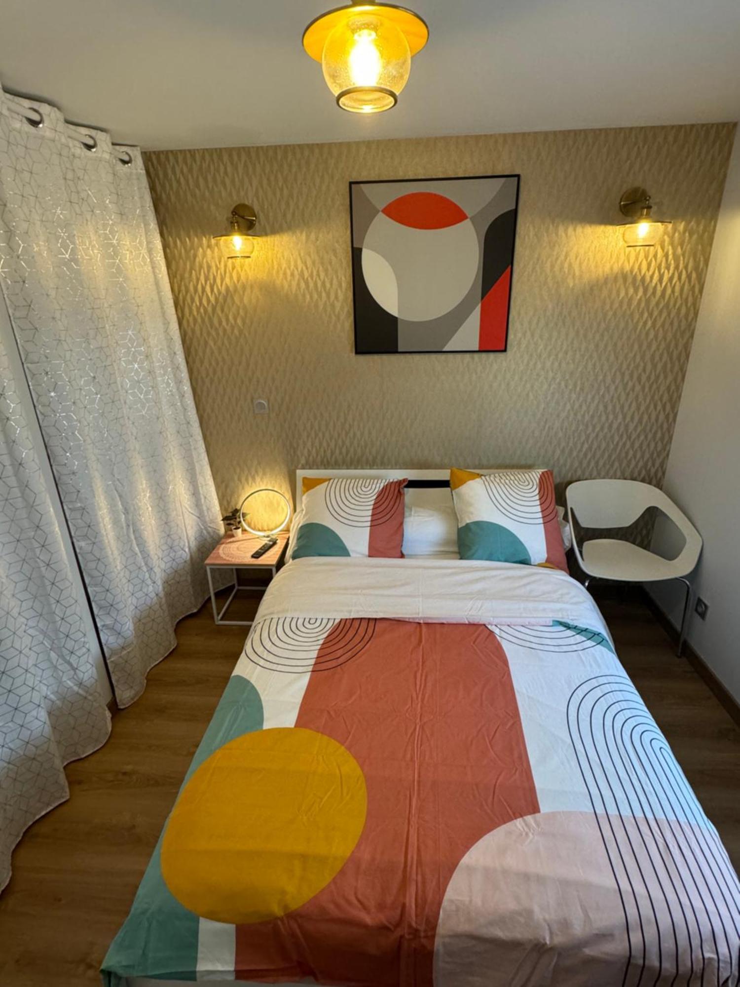 Chambre Privee/Climatisee+Tv /Petit Dejeuner Inclu/Tout Confort Nevers Buitenkant foto